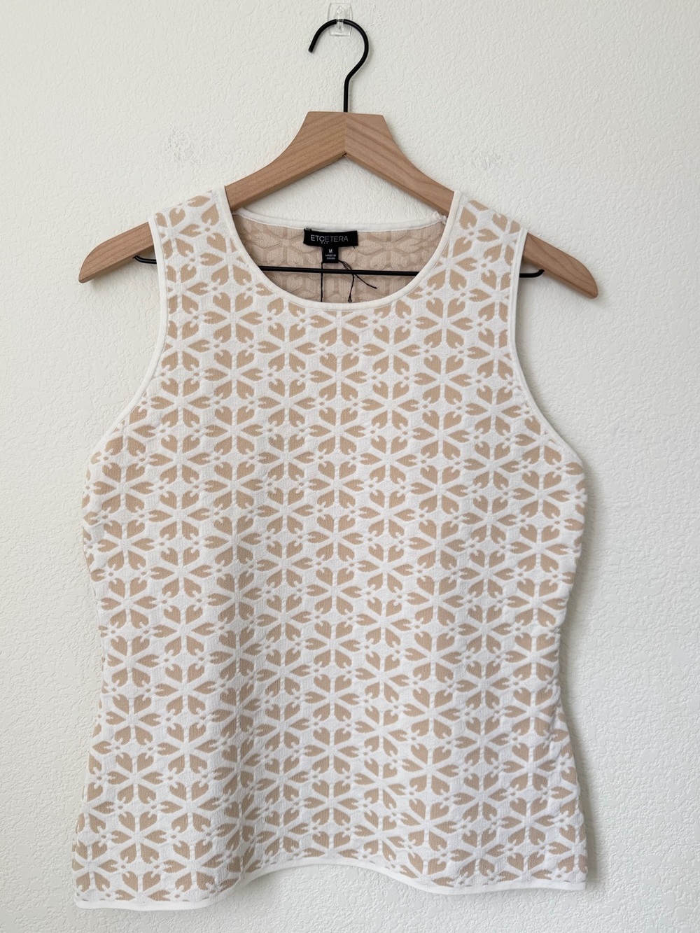 Etcetera Cream and White Textured Sleeveless Tank Top Size Medium